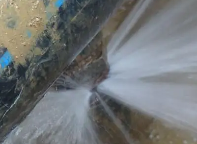 新邱卫生间测漏水施工步骤
